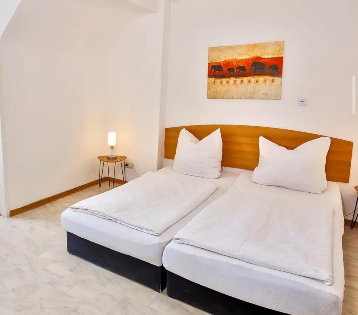Danis Schlossschaenke Simmern Room photo