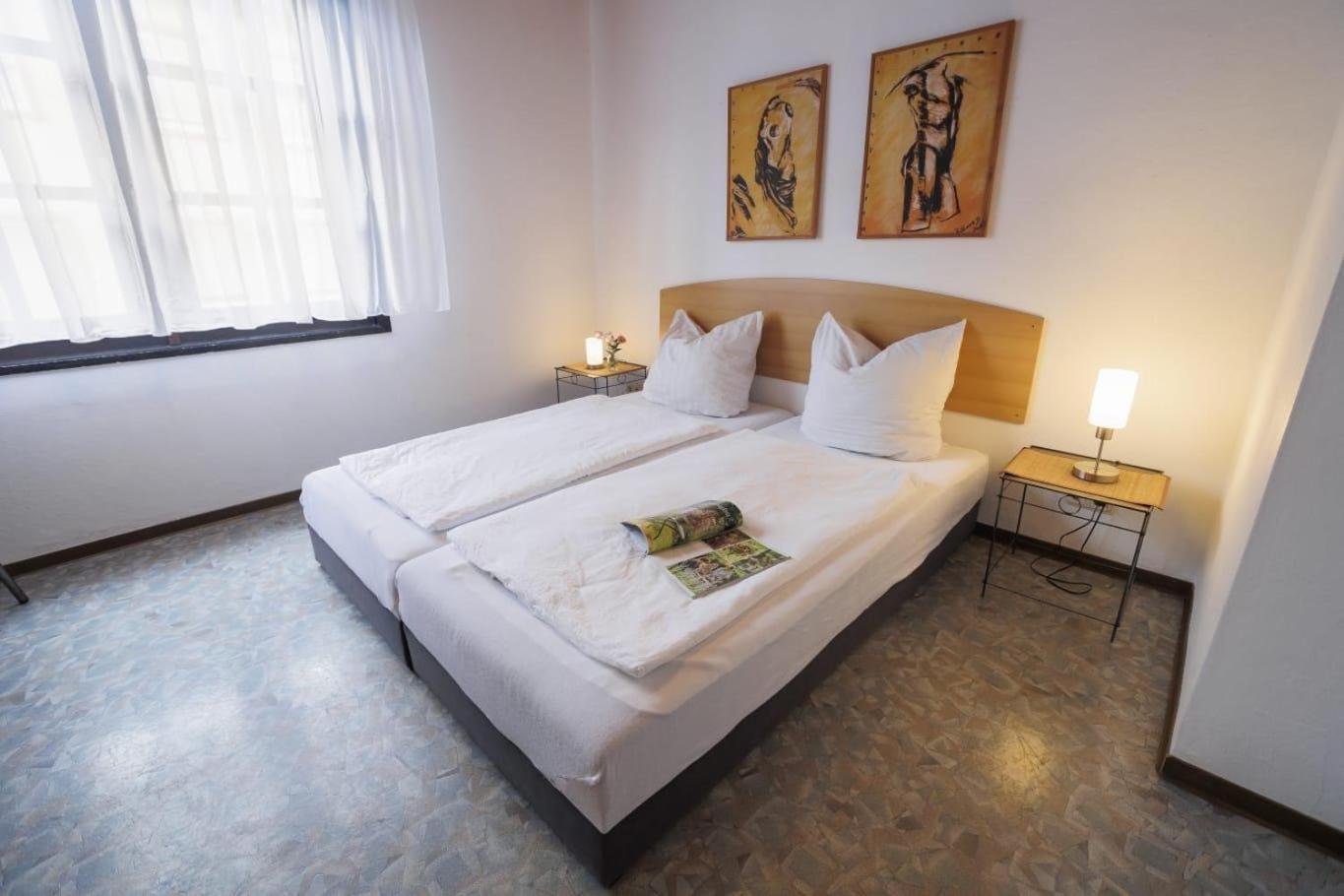 Danis Schlossschaenke Simmern Room photo